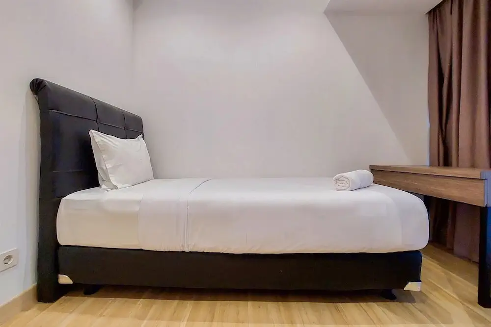 Legok: Modern Look 3Br With Branz Bsd City Apartment
