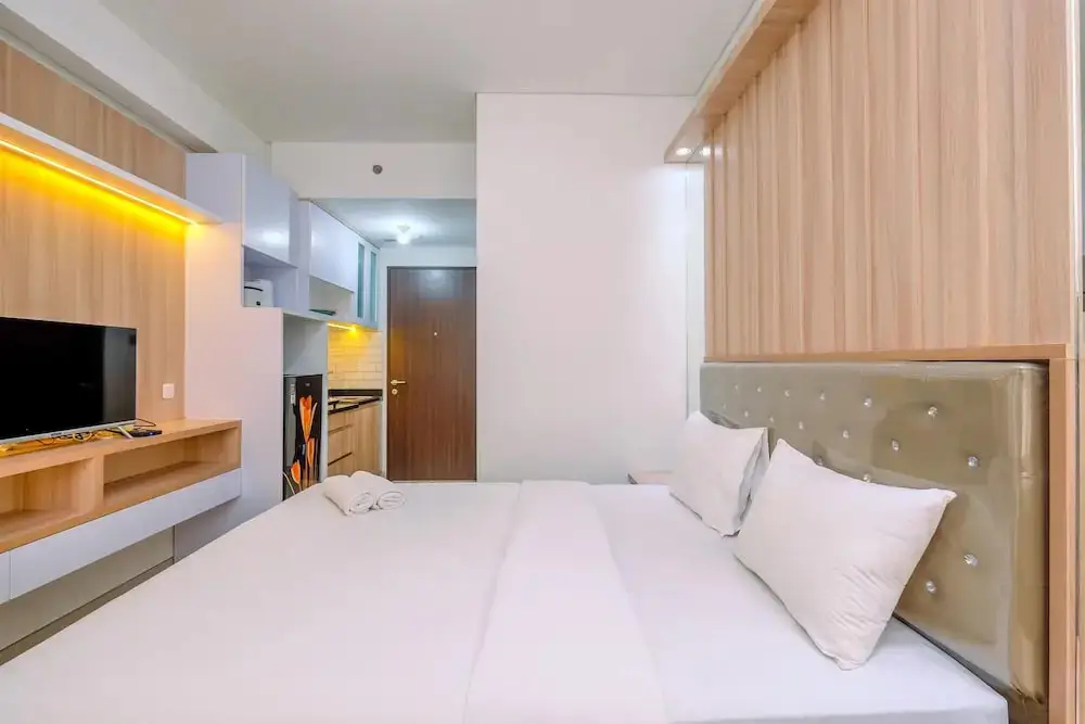 Депок: Cozy Living And Homey Studio Transpark Cibubur Apartment
