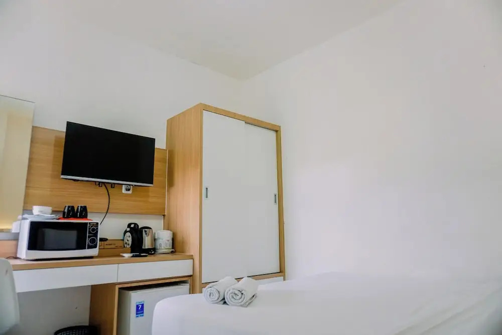 Тангеранг: Cozy Living Studio Room (No Kitchen) Apartment Aeropolis Residence