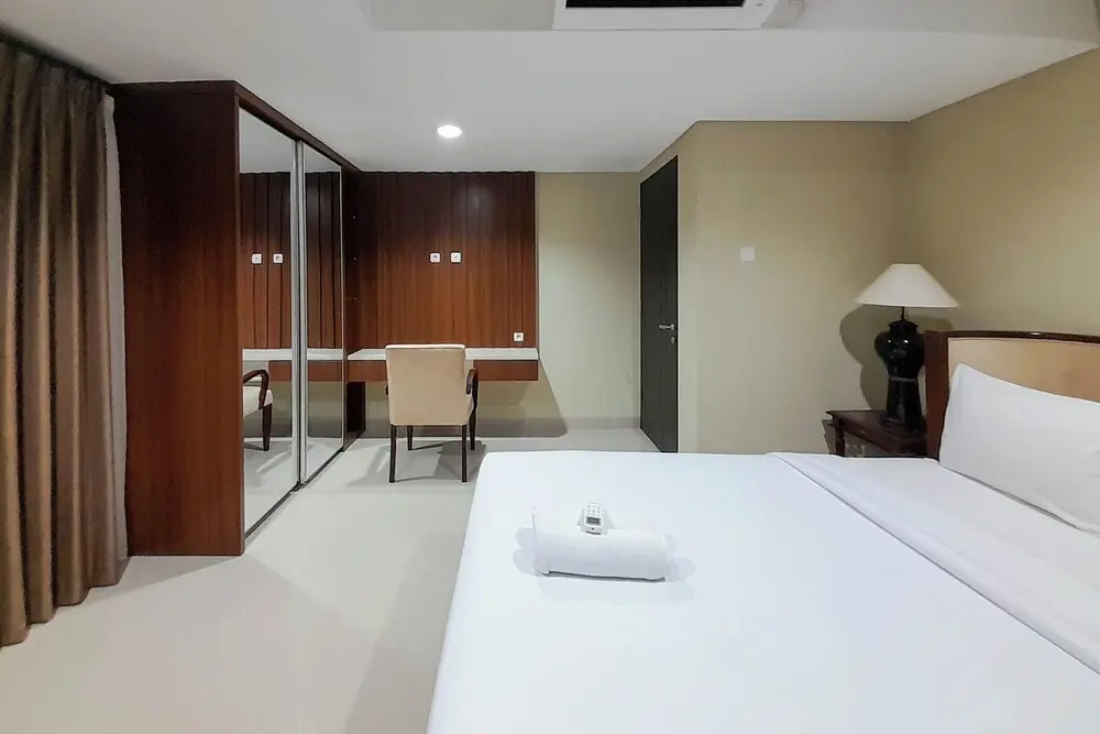 Ngaglik: Exclusive And Homey 2Br Patraland Amarta Apartment