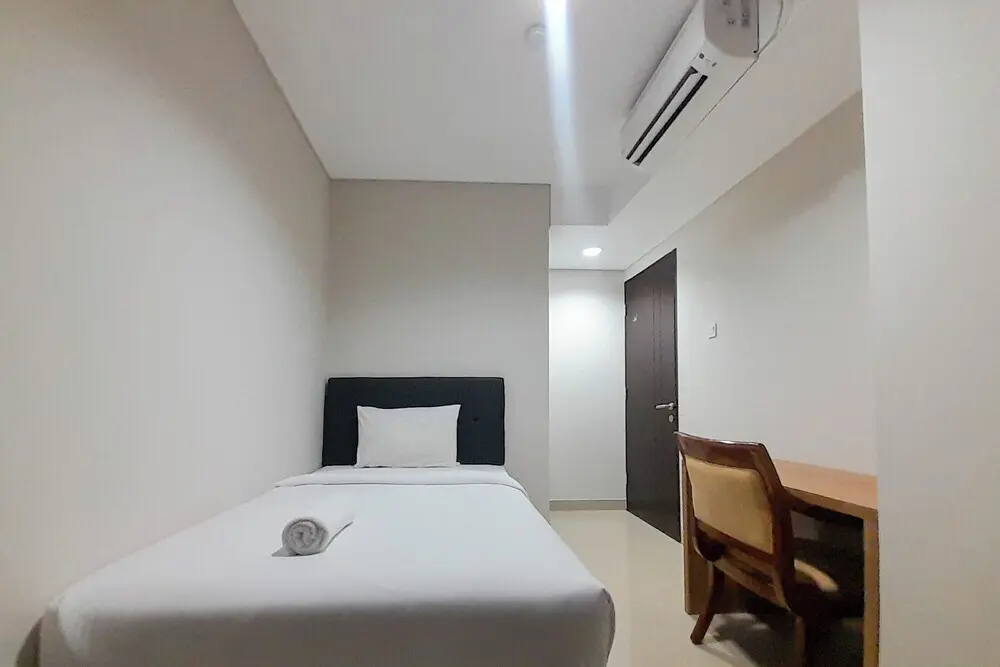 Ngaglik: Exclusive And Homey 2Br Patraland Amarta Apartment
