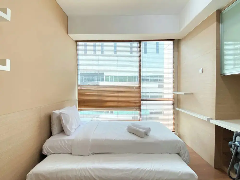 Джакарта: Modern Look And Comfort 2Br Kemang Village Apartment
