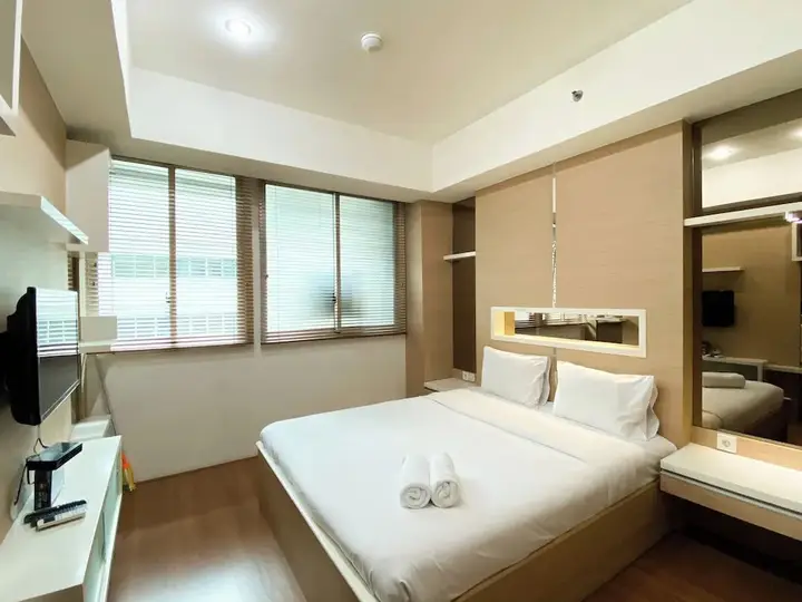 Джакарта: Modern Look And Comfort 2Br Kemang Village Apartment