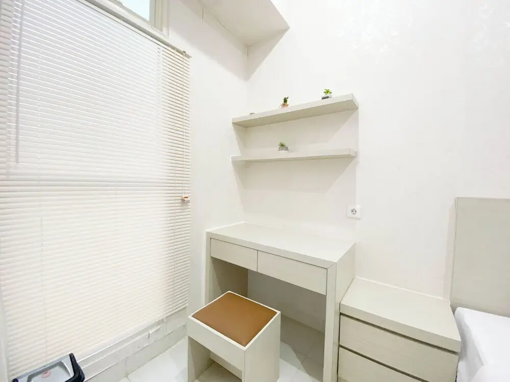 Семаранг: Minimalist And Homey Studio Room At Amartha View Apartment