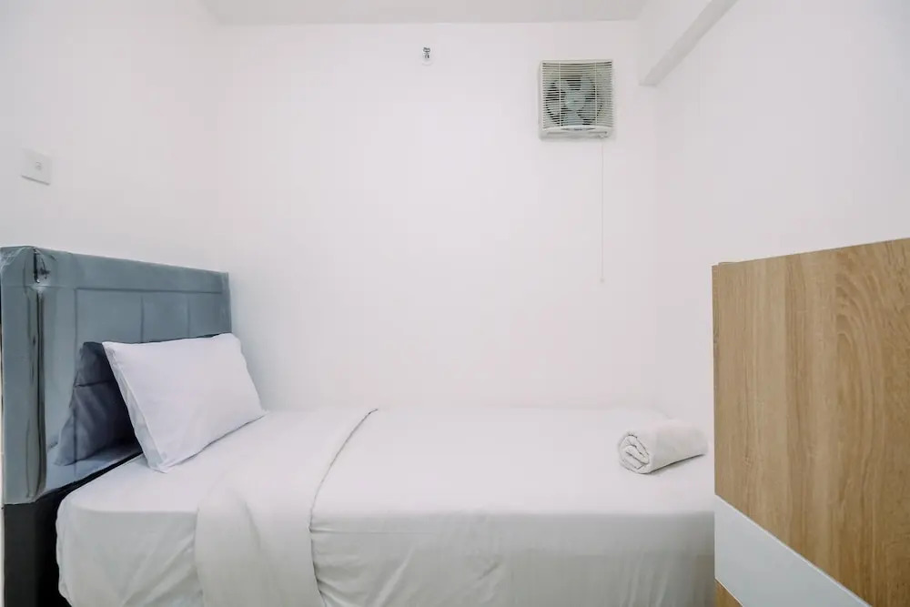Джакарта: Brand New And Comfort 2Br At Bassura City Apartment