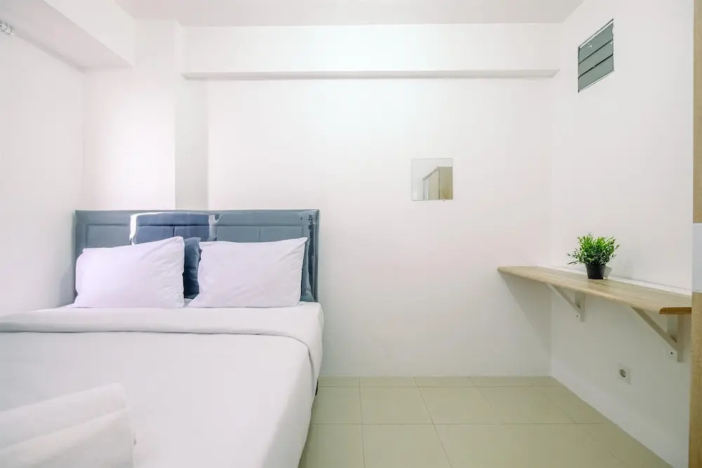 Джакарта: Brand New And Comfort 2Br At Bassura City Apartment