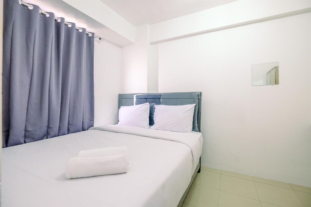 Джакарта: Brand New And Comfort 2Br At Bassura City Apartment