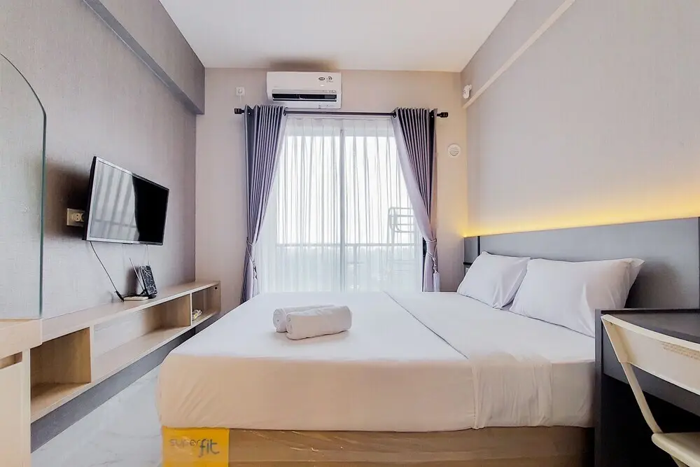 Legok: Gorgeous And Tidy Studio At Sky House Bsd Apartment