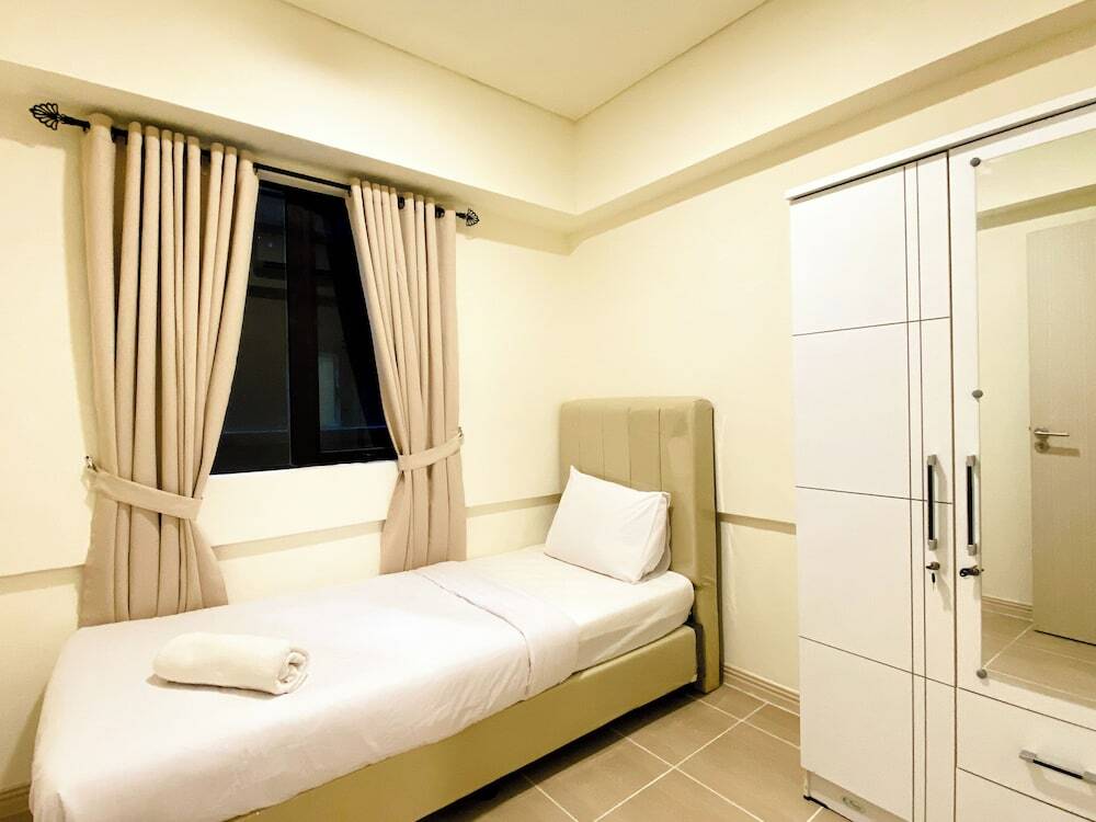 Сибату: Nice And Simply 2Br At Meikarta Apartment