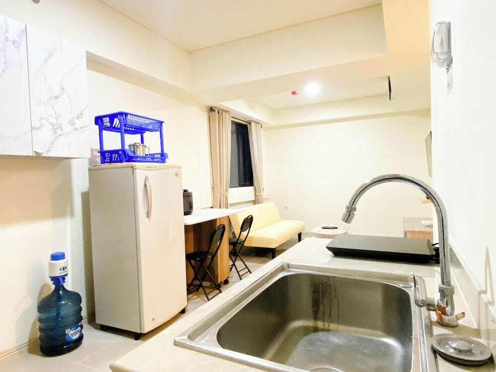 Сибату: Nice And Simply 2Br At Meikarta Apartment