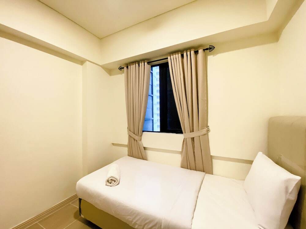 Сибату: Nice And Simply 2Br At Meikarta Apartment