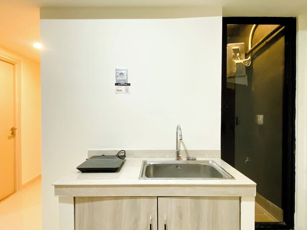 Сибату: Nice And Simply 2Br At Meikarta Apartment
