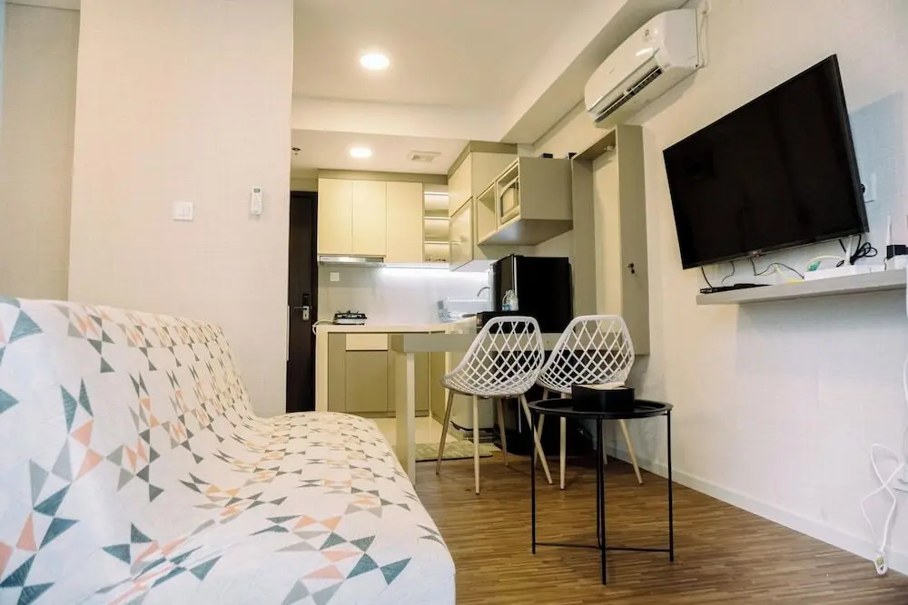 Джакарта: Homey And Cozy Studio Room Daan Mogot City Apartment