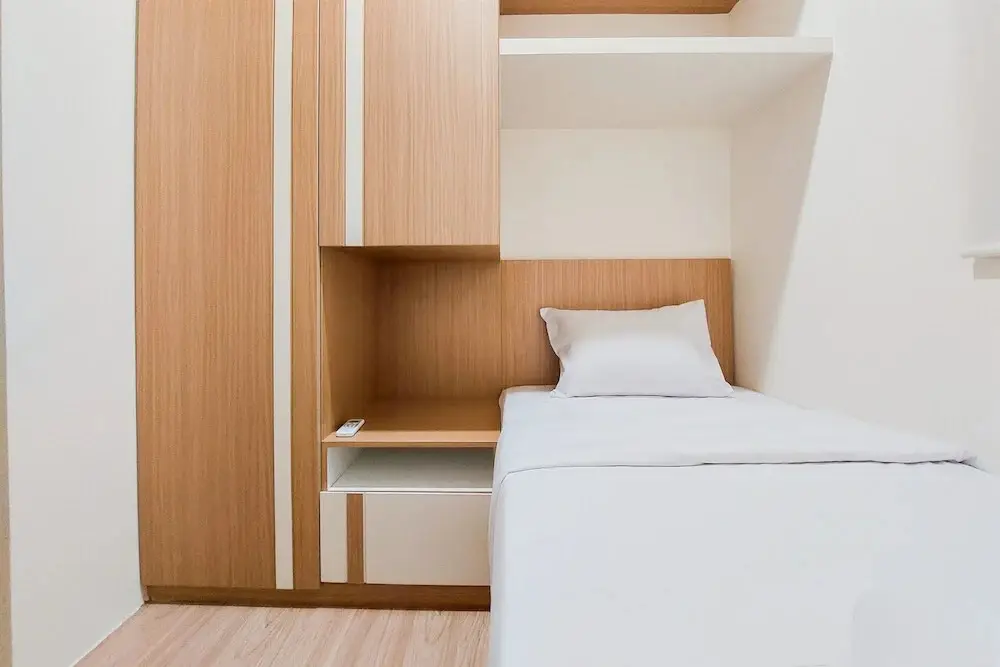 Legok: Spacious And Nice 3Br At Sky House Bsd Apartment