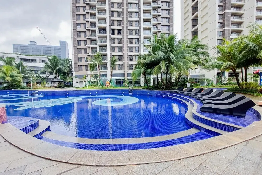Legok: Spacious And Nice 3Br At Sky House Bsd Apartment