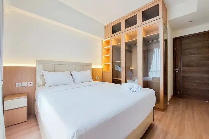 Legok: Spacious And Nice 3Br At Sky House Bsd Apartment