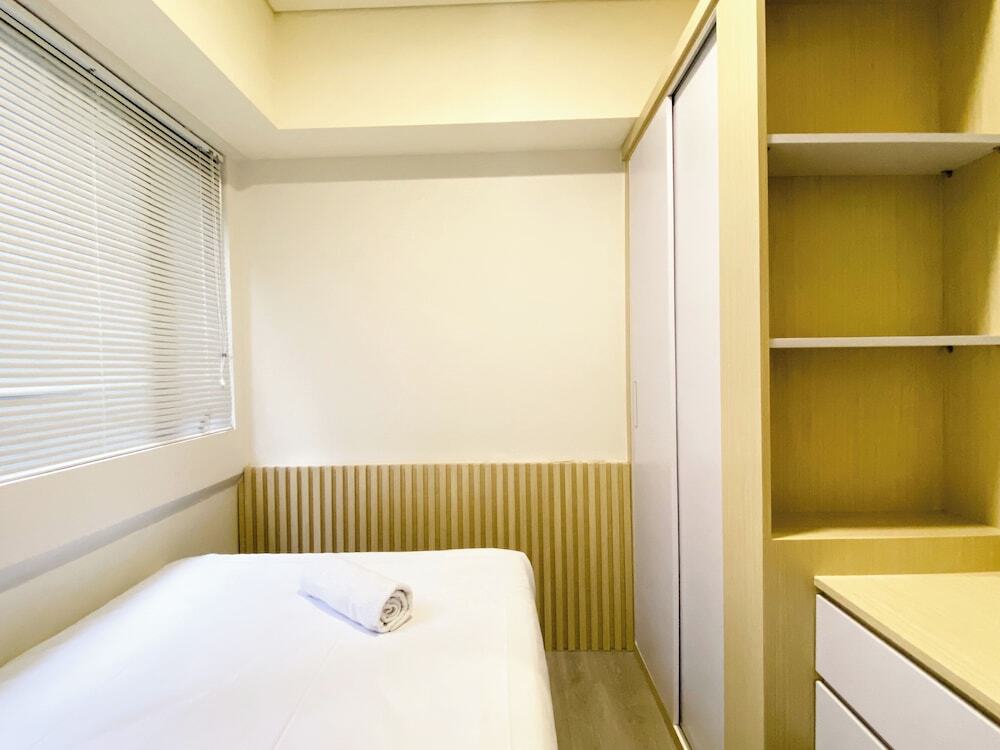 Сибату: Best Homey 2Br At Meikarta Apartment