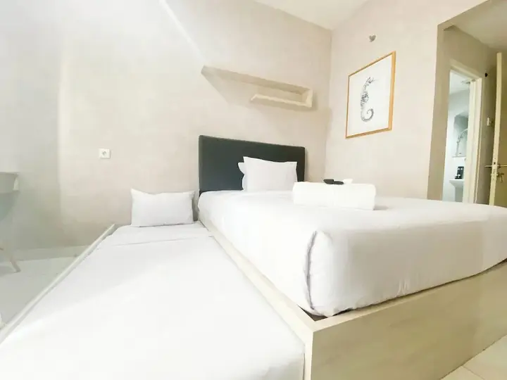 Семаранг: Elegant And Homey Studio At Amartha View Apartment