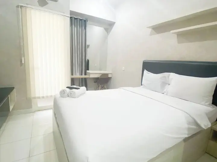 Семаранг: Elegant And Homey Studio At Amartha View Apartment