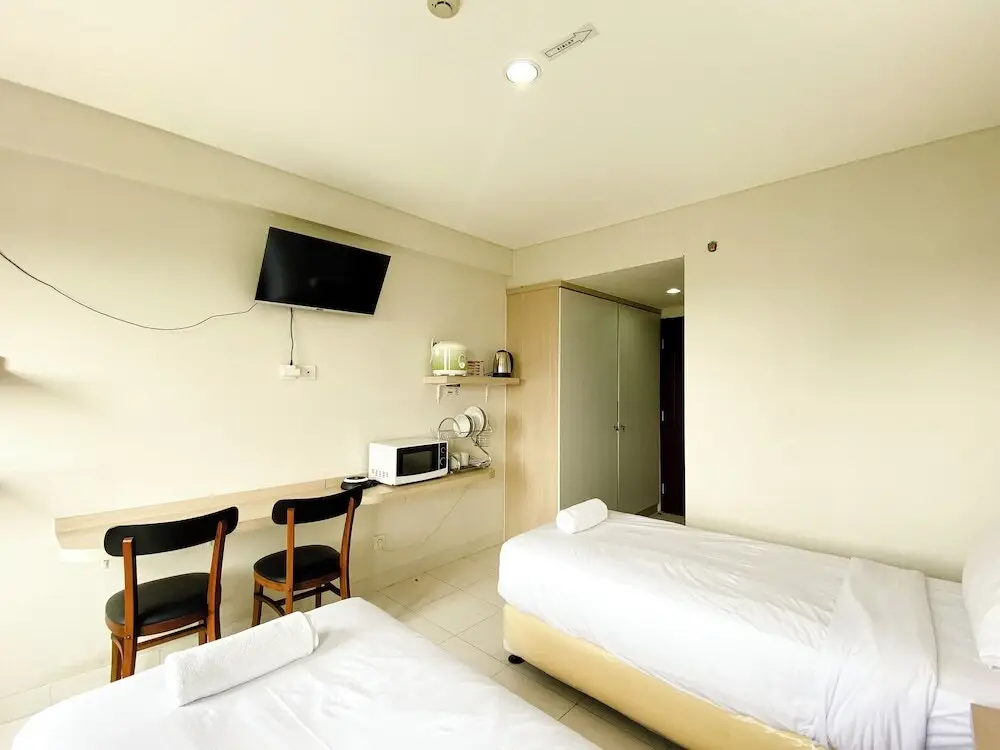 Чикаранг: Cozy Stay Studio Apartment (No Kitchen) At Elvis Tower