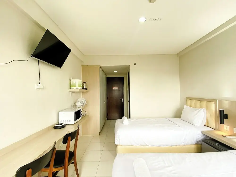 Чикаранг: Cozy Stay Studio Apartment (No Kitchen) At Elvis Tower