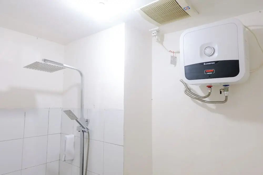 Бандунг: Best Deal Studio At Grand Asia Afrika Apartment