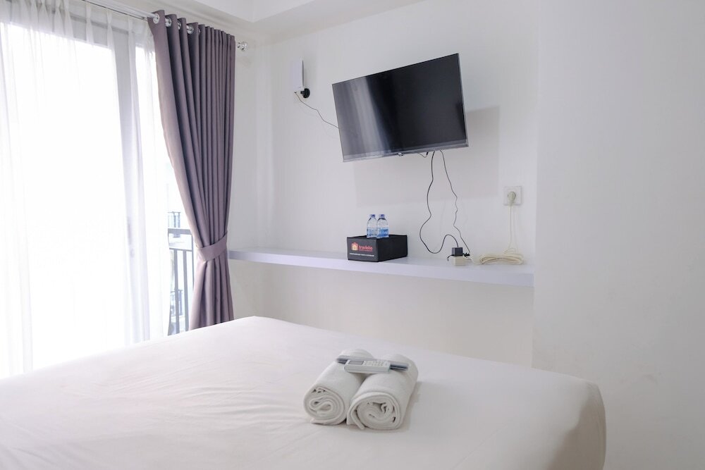 Бандунг: Best Deal Studio At Grand Asia Afrika Apartment