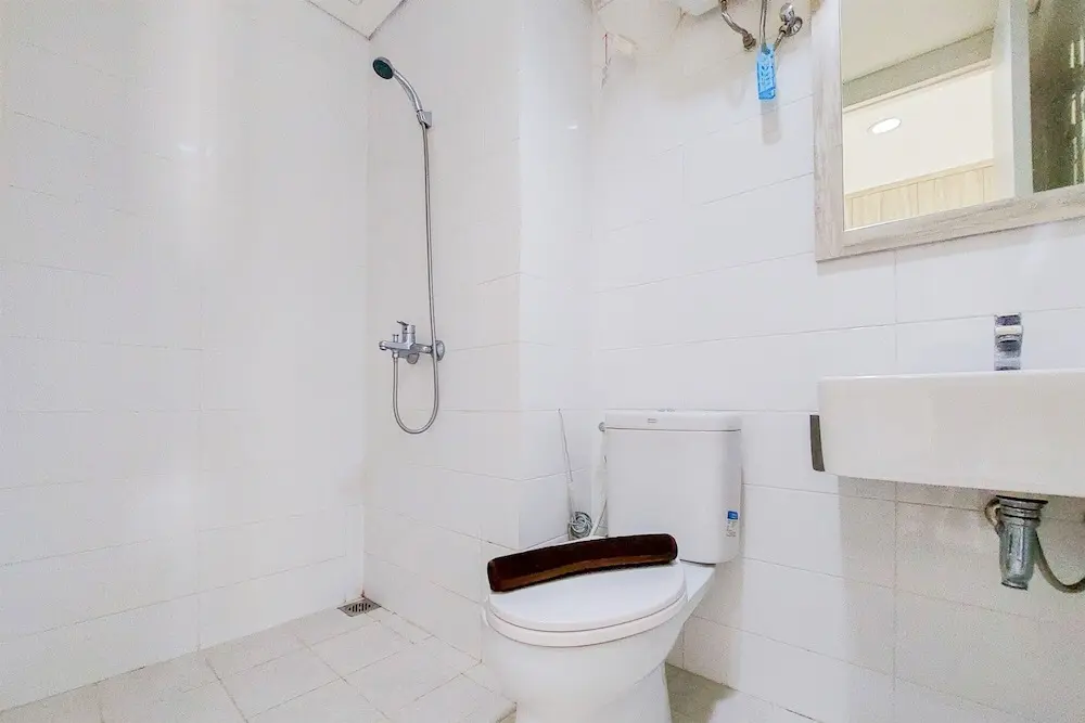 Южный Тангеранг: Fancy And Nice Studio Apartment At Tuscany Residence
