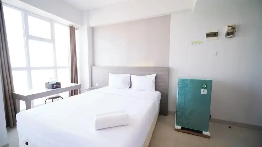 Сурабая: Tidy And Clean Studio At Taman Melati Surabaya Apartment