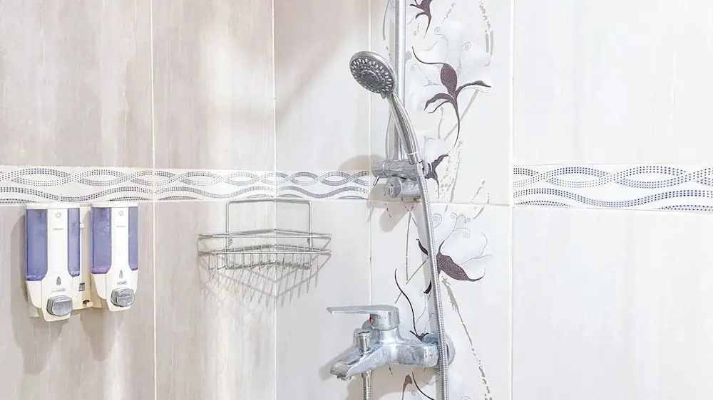 Джакарта: Good Deal 1Br Green Pramuka City Near Mall Apartment