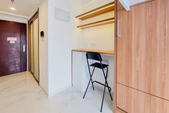 Legok: Cozy Living Studio Apartment Sky House Bsd