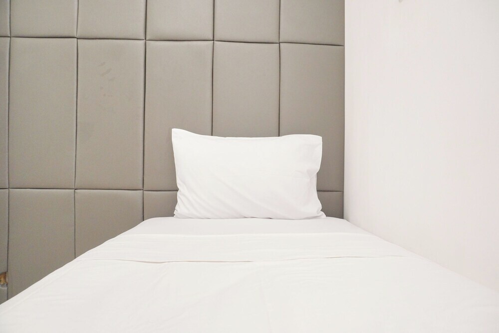 Джакарта: Restful 2Br Bassura City Apartment Near Shopping Mall