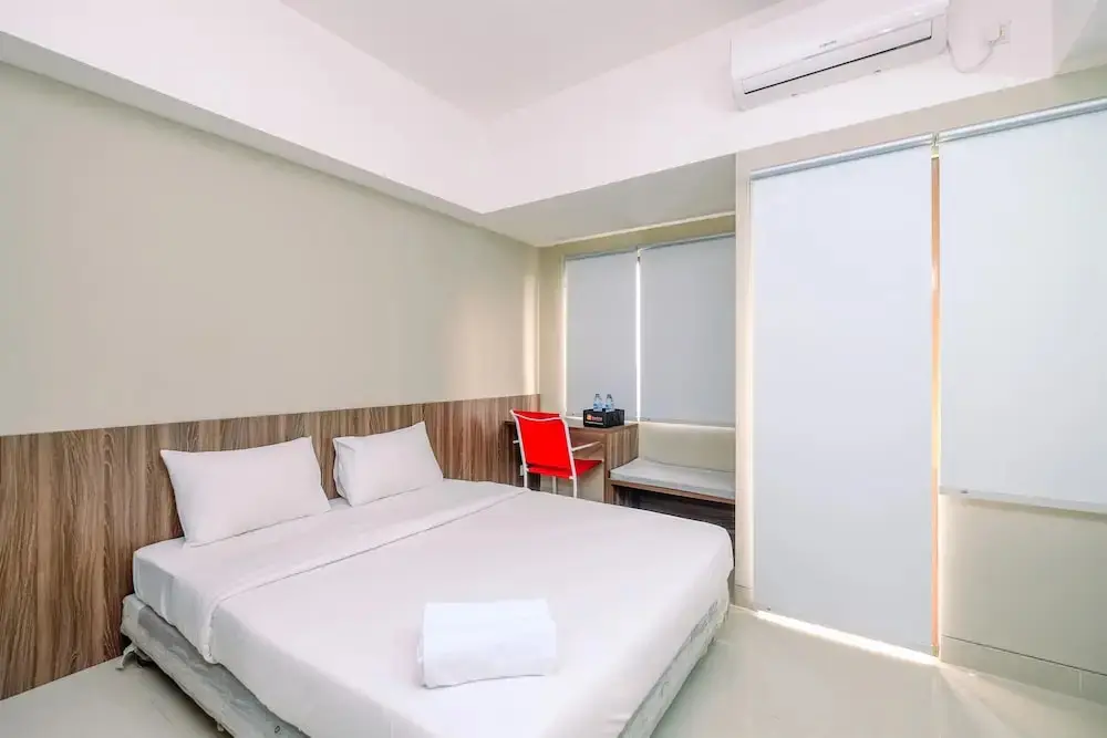 Бекаси: Strategic And Nice Studio At Gateway Park Lrt City Bekasi Apartment