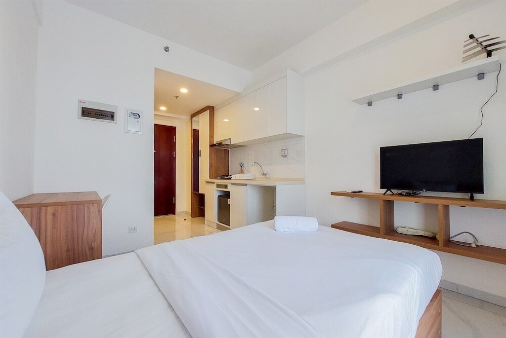 Тангеранг: Wonderful Studio Apartment At Sky House Alam Sutera
