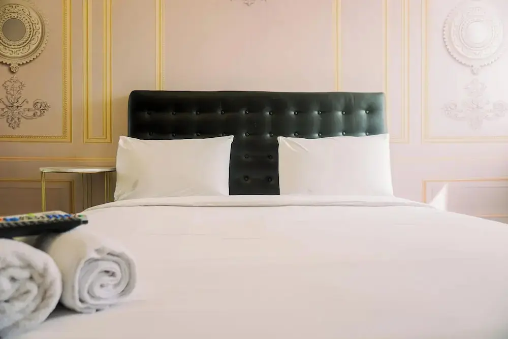 Южный Тангеранг: Cozy And Simply Look Studio Room Baileys Apartment