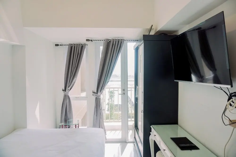 Южный Тангеранг: Cozy Living Studio Apartment Tokyo Riverside Pik 2