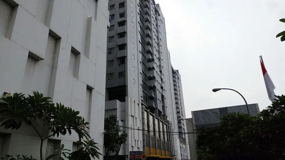 Джакарта: Brand New And Comfort 1Br At Menteng Square Apartment