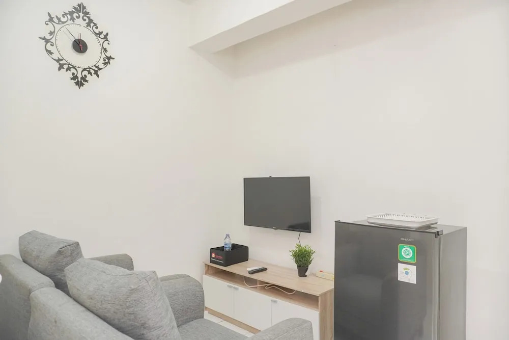 Джакарта: Brand New And Comfort 1Br At Menteng Square Apartment