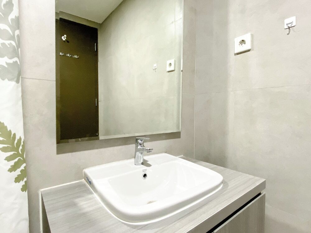 Чикаранг: Cozy And Comfort 2Br At Pollux Chadstone Apartment