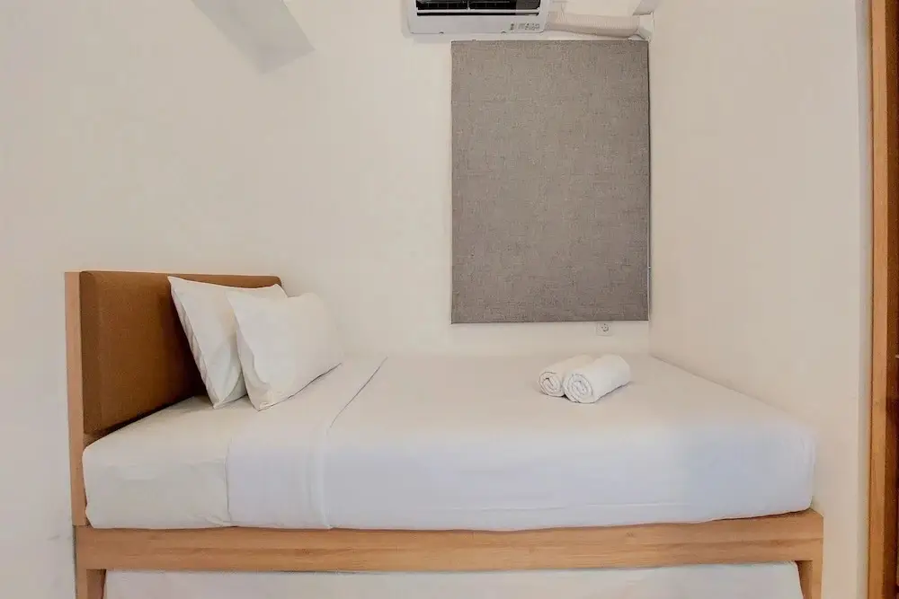 Legok: Warm And Comfort Stay 2Br At Sky House Bsd Apartment