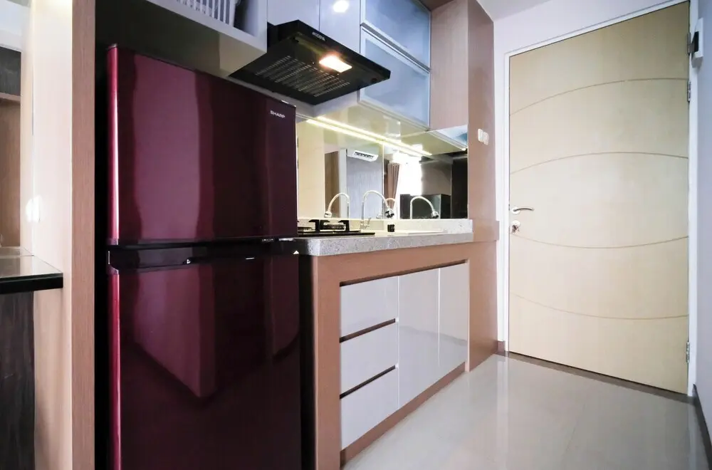 Сурабая: Spacious 2Br Combine Unit At Bale Hinggil Apartment