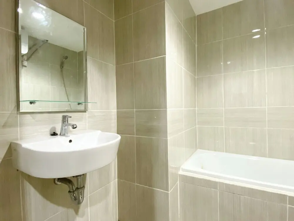 Чикаранг: Homey And Minimalist 1Br Vasanta Innopark Apartment