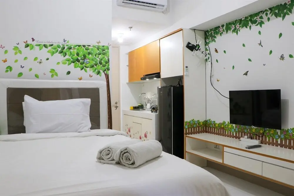 Южный Тангеранг: Affordable Price And Homey Studio Tokyo Riverside Pik 2 Apartment