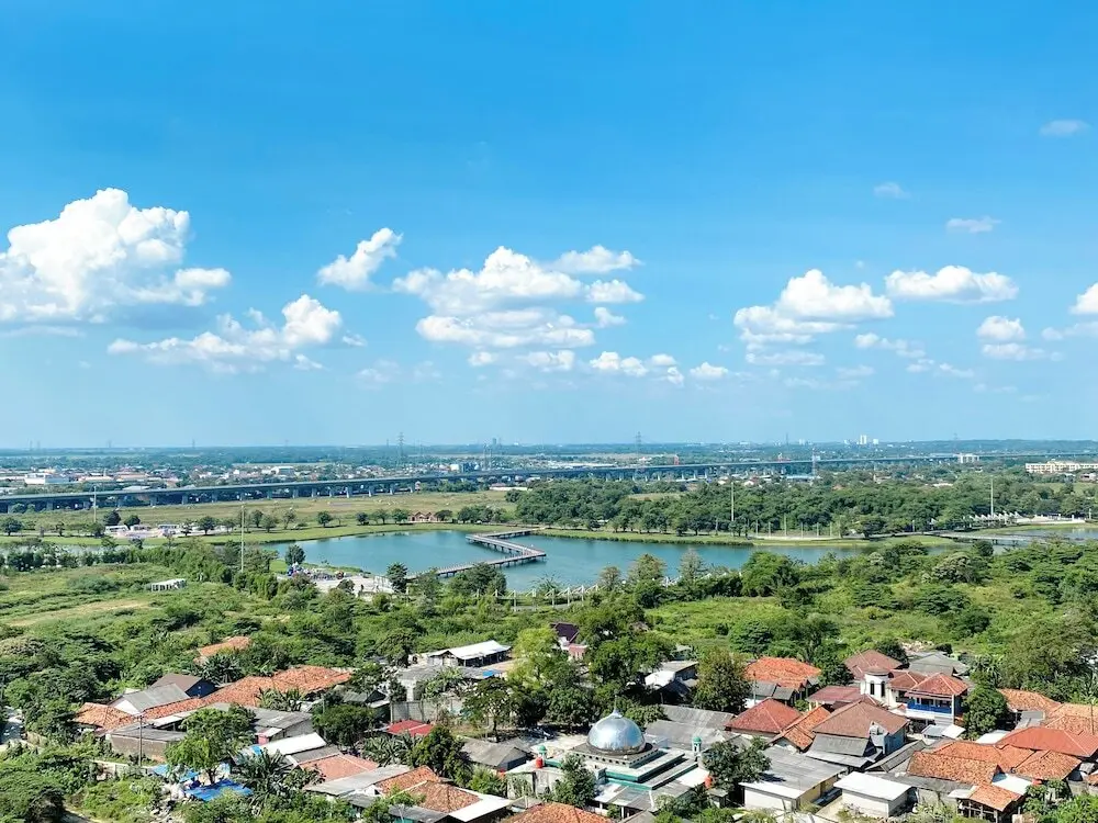 Сибату: Best Choice And Strategic 2Br At Meikarta Apartment
