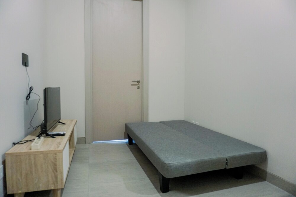 Джакарта: Nice And Comfortable 1Br Apartment Menara Jakarta Kemayoran