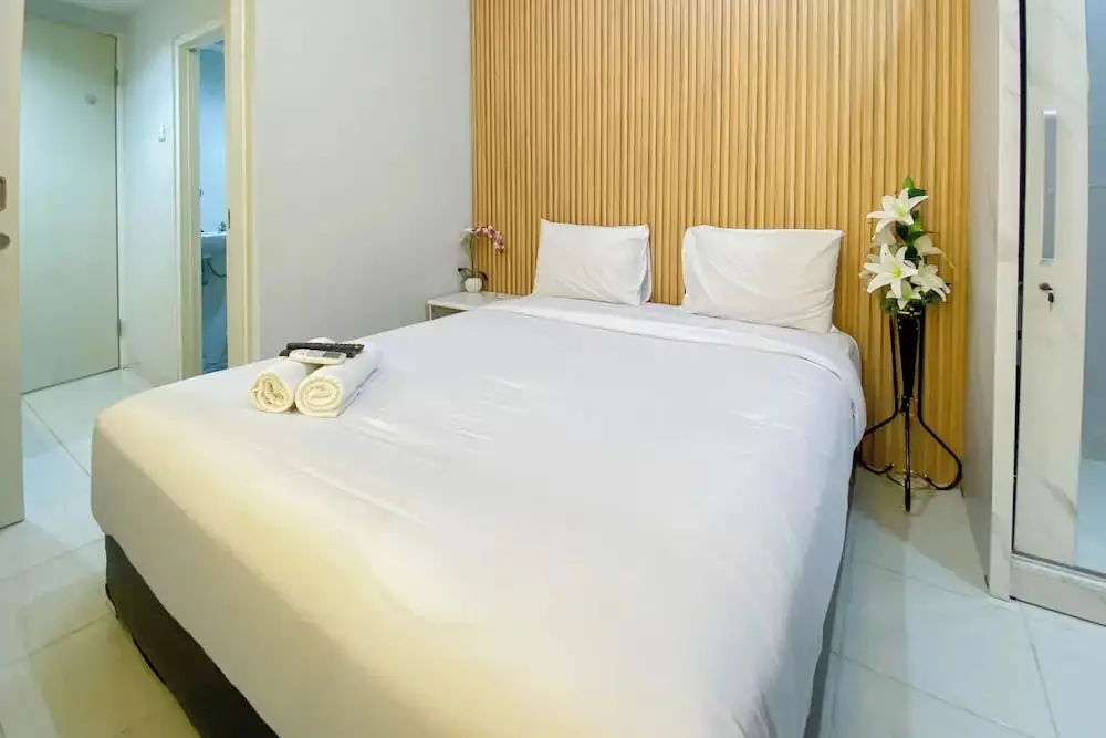 Nice And Cozy Studio At Amartha View Apartment — фото 1