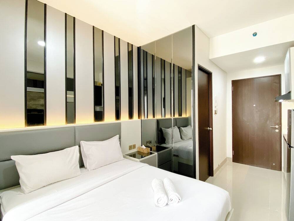 Депок: Best Deal And Cozy Studio Room Transpark Cibubur Apartment