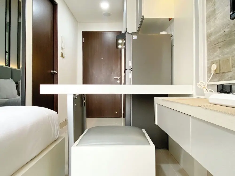 Депок: Best Deal And Cozy Studio Room Transpark Cibubur Apartment
