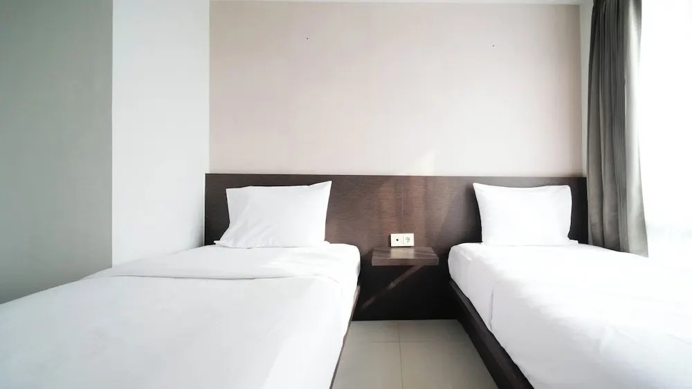 Сурабая: Cozy Stay 2Br At The Square Surabaya Apartment