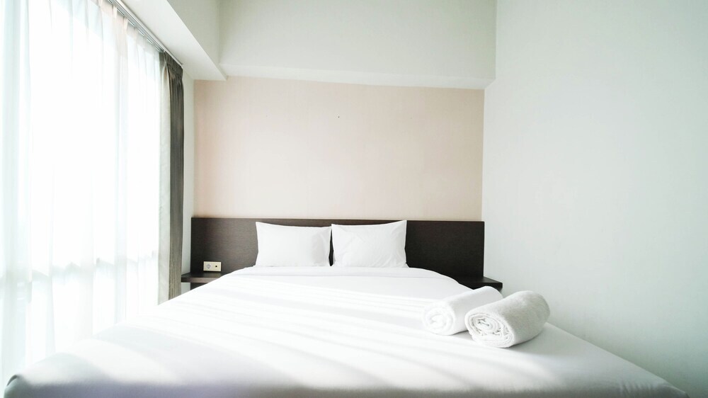Сурабая: Cozy Stay 2Br At The Square Surabaya Apartment